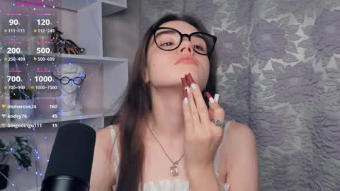 Snapshot of jinny_garland chatting on 02/08/25, 12:38 Jinny online show from 02/08/25, 12:38