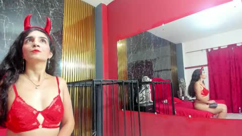 jisooluv online show from 11/08/25, 07:12