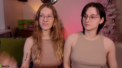 Snapshot of jitoon_exe chatting on 01/03/25, 11:14 Hey Guys We are Julia ginger Tina brunette online show from 01/03/25, 11:14