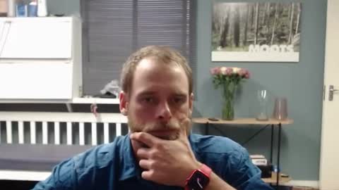 Snapshot of jjameson41 chatting on 10/09/25, 02:48 JamesJan van Rebel online show from 10/09/25, 02:48