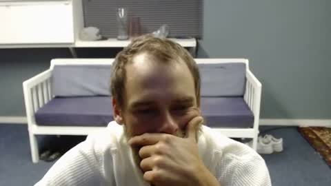 Snapshot of jjameson41 chatting on 10/26/25, 04:18 JamesJan van Rebel online show from 10/26/25, 04:18