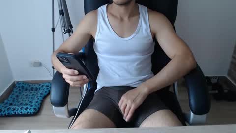 Snapshot of jjrod91 chatting on 09/15/25, 05:13 Jon online show from 09/15/25, 05:13