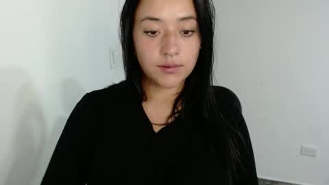 Snapshot of jjulietha95 chatting on 01/26/25, 10:57 Julieta online show from 01/26/25, 10:57
