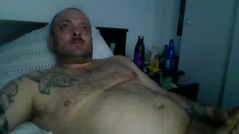 Snapshot of jktoupin chatting on 11/24/25, 06:57 jktoupin online show from 11/24/25, 06:57