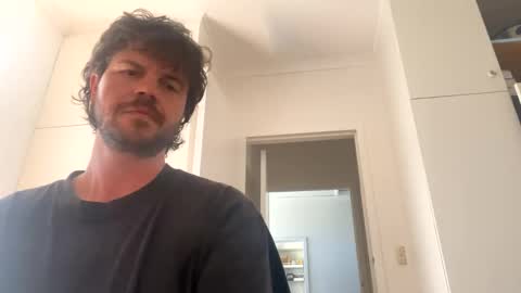 Snapshot of jmajick chatting on 01/01/25, 04:50 jmajick online show from 01/01/25, 04:50