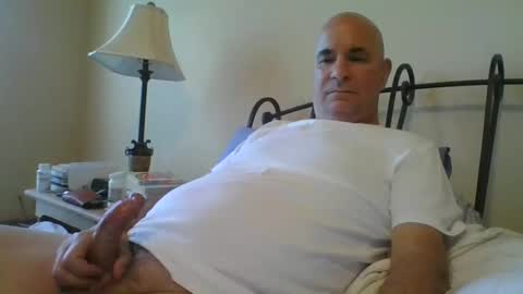 Snapshot of jmichael50 chatting on 12/15/24, 09:31 jmichael50 online show from 12/15/24, 09:31