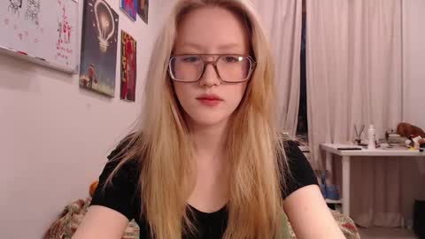 joan_kiss online show from 10/06/25, 02:03
