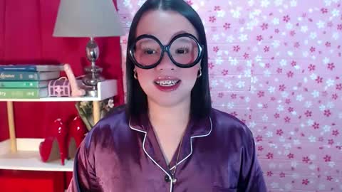 Joana online show from 10/17/25, 04:48