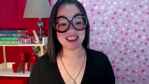 Joana online show from 10/19/25, 07:14