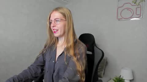 joann_shermann online show from 09/18/25, 12:45