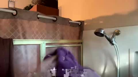 Sean online show from 11/21/25, 09:57