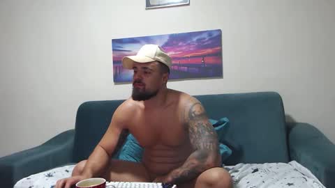 Snapshot of jodogs chatting on 09/26/25, 04:16 Tiberius online show from 09/26/25, 04:16