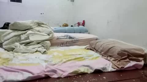 joe_bp89470 online show from 10/26/25, 10:43