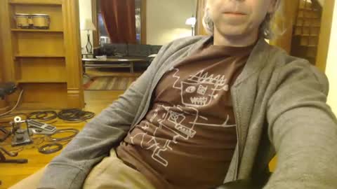 Snapshot of joebo7575 chatting on 01/23/25, 07:54 joebo7575 online show from 01/23/25, 07:54