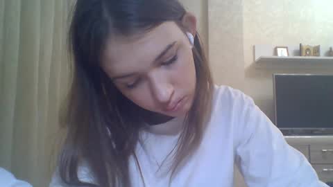 Snapshot of joelbigalk chatting on 09/17/25, 07:37 Jennifer online show from 09/17/25, 07:37