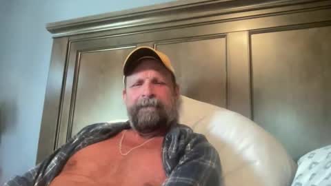 joestros online show from 10/23/25, 08:18