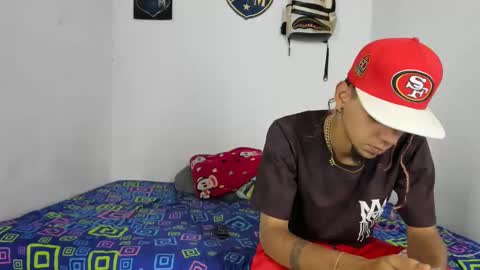 johan_and_antonella online show from 10/16/25, 03:40