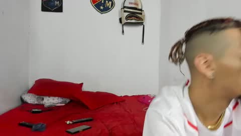 johan_and_antonella online show from 11/01/25, 03:19