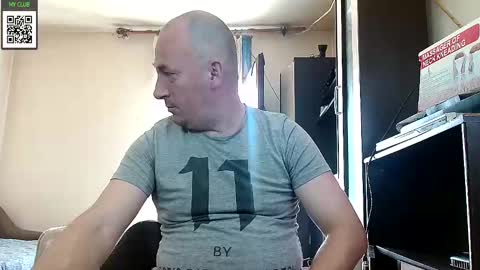 Snapshot of johanbarker chatting on 01/10/25, 11:33 Johan online show from 01/10/25, 11:33