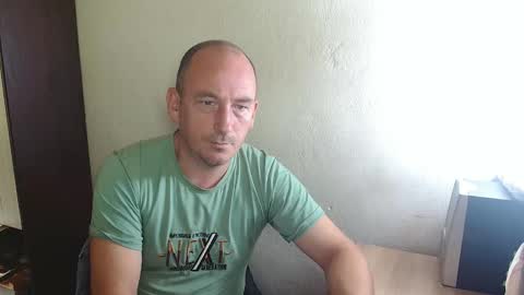 Johan online show from 10/22/25, 01:00