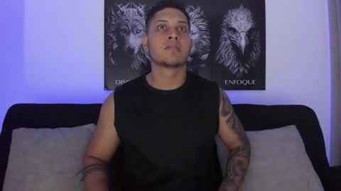 Johan Smith online show from 10/28/25, 02:26