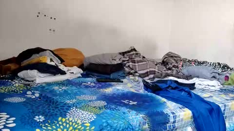 Snapshot of johantorres19 chatting on 11/19/25, 02:28 johantorres19 online show from 11/19/25, 02:28