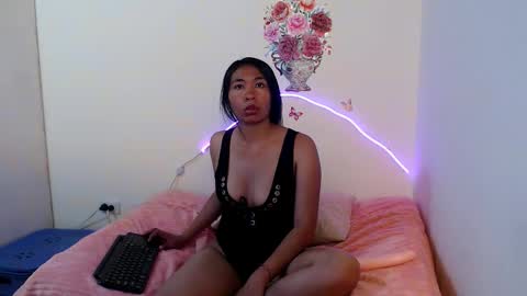 JOHANYXS online show from 11/11/25, 05:57