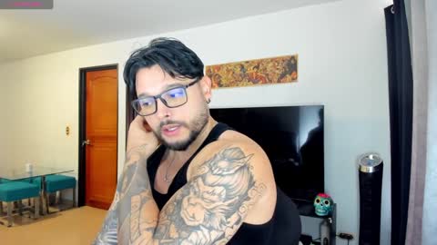 King -    online show from 02/03/25, 02:13