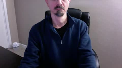 john757533 online show from 02/11/25, 03:50