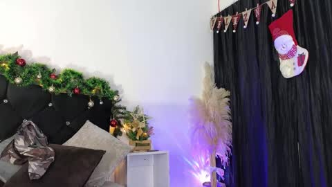 John  online show from 11/22/25, 11:09