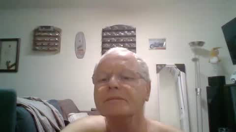 Snapshot of johndesnudado chatting on 12/17/24, 07:26 johndesnudado online show from 12/17/24, 07:26