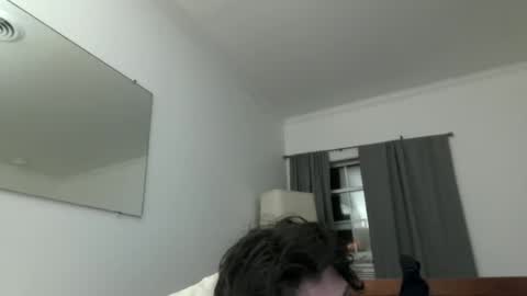 johnjohn online show from 09/10/25, 02:55