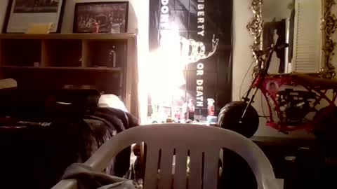 Snapshot of johnleedtx chatting on 02/15/25, 11:03 johnleedtx online show from 02/15/25, 11:03