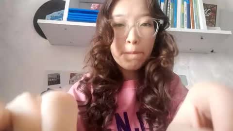 Molly online show from 11/23/25, 05:29