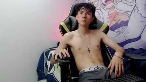 Snapshot of johnny_cagee chatting on 12/19/24, 06:56 johnny_cagee online show from 12/19/24, 06:56