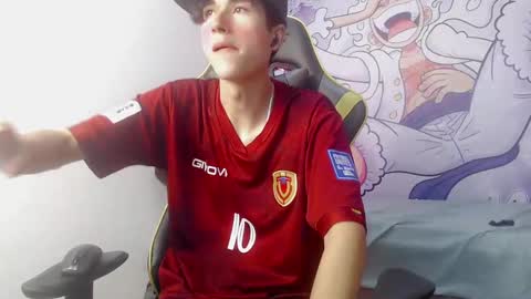 Snapshot of johnny_cagee chatting on 02/06/25, 05:35 johnny_cagee online show from 02/06/25, 05:35