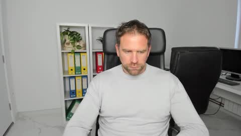 Snapshot of johnnydough82 chatting on 12/03/24, 08:16 johnnydough82 online show from 12/03/24, 08:16