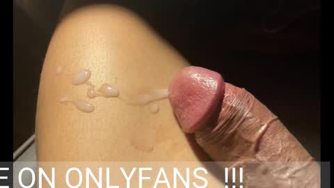 Snapshot of johnnyfun_xxx chatting on 12/04/24, 04:54 Johnnystrongarms online show from 12/04/24, 04:54