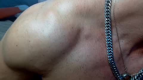 Snapshot of johnnyfun_xxx chatting on 02/21/25, 11:32 Johnnystrongarms online show from 02/21/25, 11:32