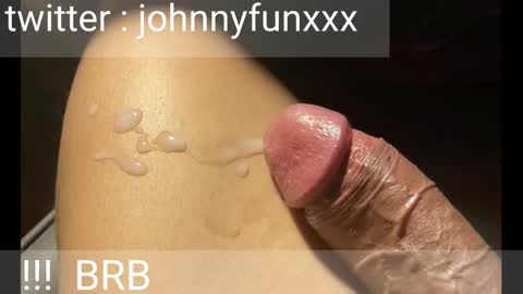 Snapshot of johnnyfun_xxx chatting on 09/23/25, 03:31 Johnnystrongarms online show from 09/23/25, 03:31