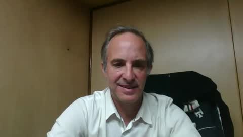 Snapshot of johnq_23 chatting on 09/26/25, 03:49 John online show from 09/26/25, 03:49
