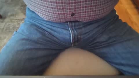 Snapshot of johnxxx549 chatting on 03/11/25, 12:06 johnxxx549 online show from 03/11/25, 12:06