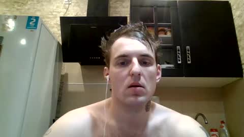 Snapshot of johny_hurdman27 chatting on 12/25/24, 03:28 johny27 online show from 12/25/24, 03:28
