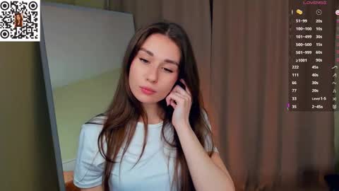 Emma online show from 11/14/25, 05:17