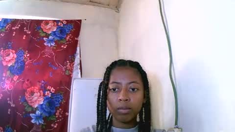 joliekah27 online show from 01/22/25, 05:26