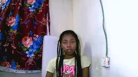 joliekah27 online show from 01/24/25, 06:35