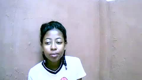 joliekah27 online show from 01/29/25, 01:49