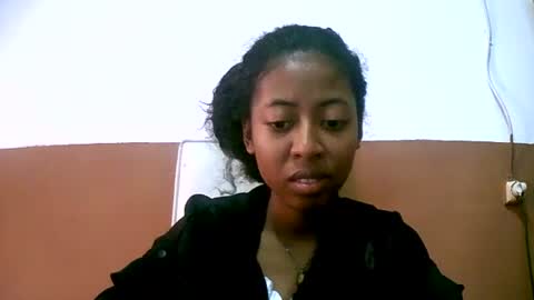 joliekah27 online show from 02/05/25, 05:09