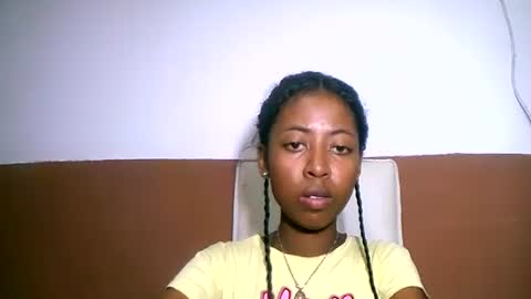 joliekah27 online show from 02/08/25, 04:36