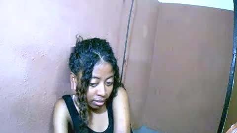 joliekah27 online show from 03/02/25, 07:02